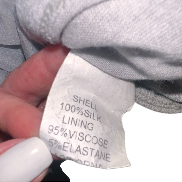 EUC Giulia Silk Elegant Lace Butterfly Print 🦋 Lace Long Sleeve Grey Top Small - Picture 6 of 7